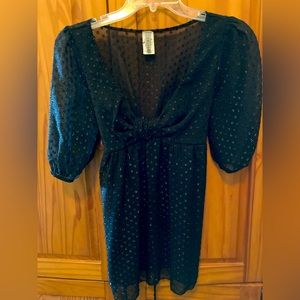 Like new gorgeous vintage baby doll sparkle top